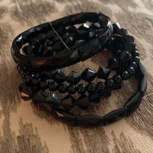 Black Beaded Five Strand Stretch Bracelet, Great Condition